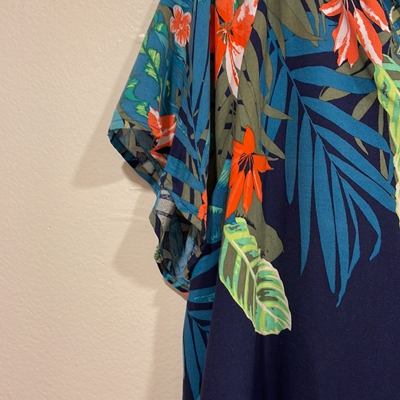 Old Navy top. XXL - Picture 4 of 7